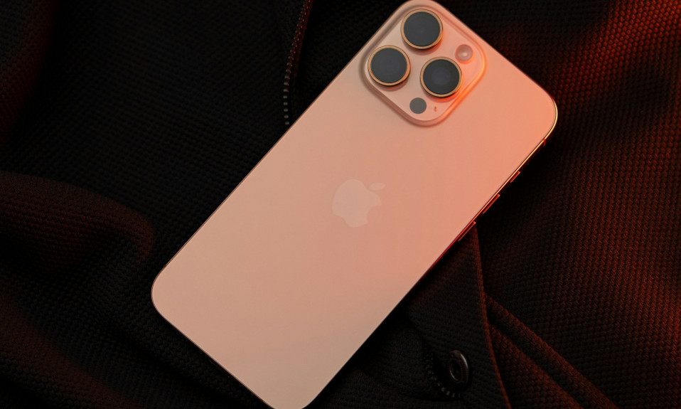 iPhone 16 Pro Max